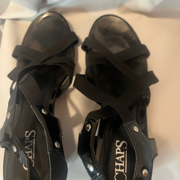 Chaps Black Wedge Sandals with Criss-Cross Straps - Picture 7 of 9
